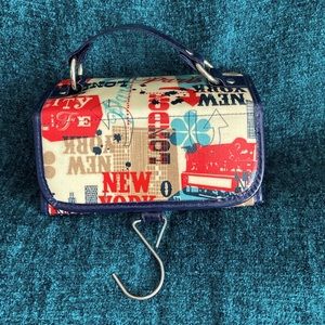 Gallery Design Hanging Travel Makeup/Toiletry Bag